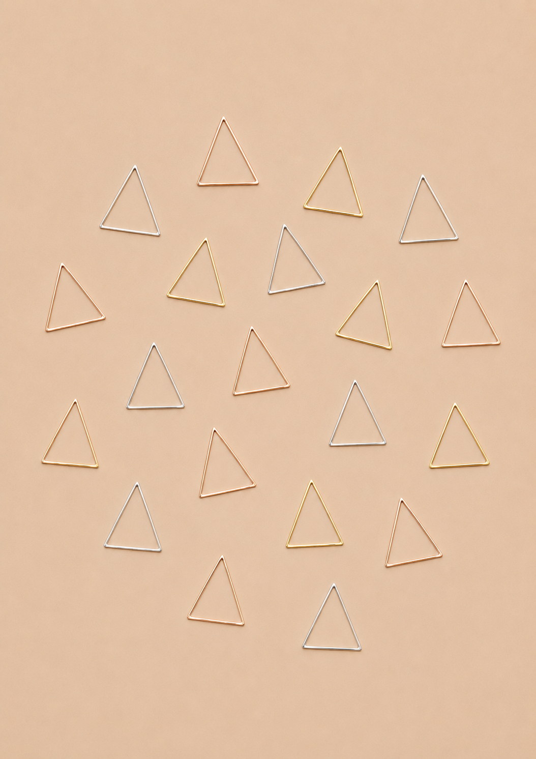 Ornement creux - Triangle – Image 3